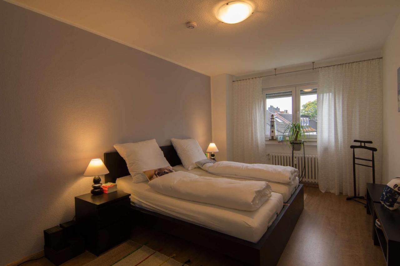 Ferienwohnung 'Zimmer Frei' Гельзенкірхен Екстер'єр фото
